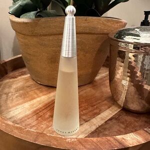 Issey Miyake eau de toilette - Almost New